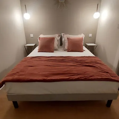 Le Soleilla Vue Sur Narbonne